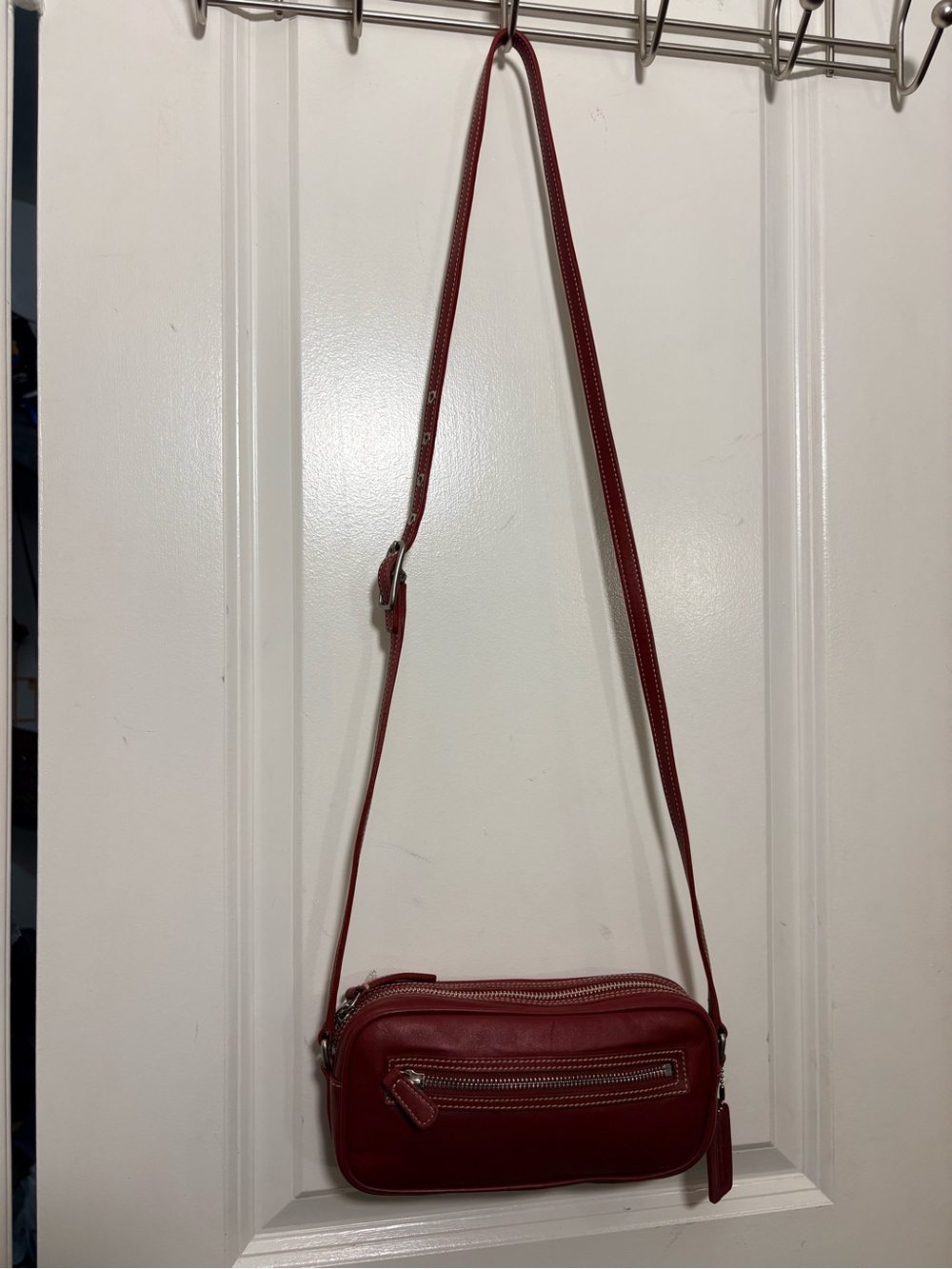 2002 Coach 9589 Red Legacy West Camera Bag Crossbody - Picture 12 of 15